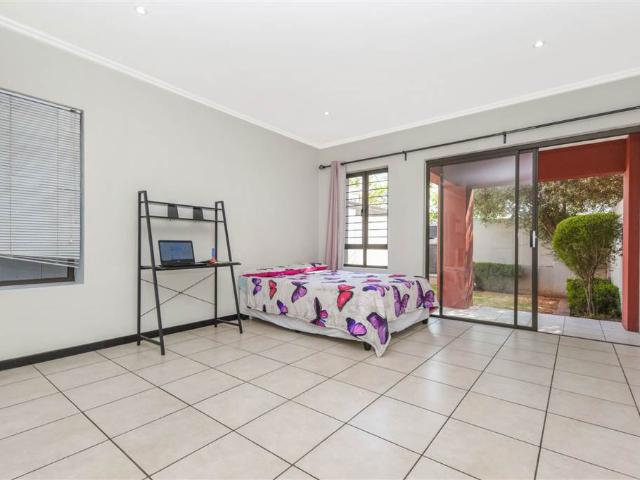 1 Bedroom Apartment in Lonehill
