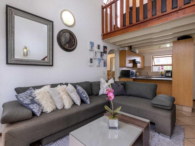 1 Bedroom Apartment in Lonehill