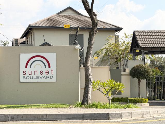 1 Bedroom Apartment in Lonehill