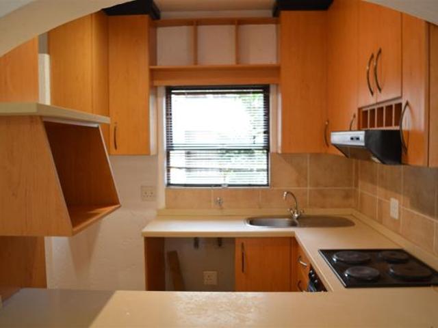 1 Bedroom Apartment in Lonehill