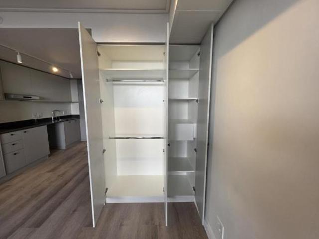 1 Bedroom Apartment in Paarden Eiland