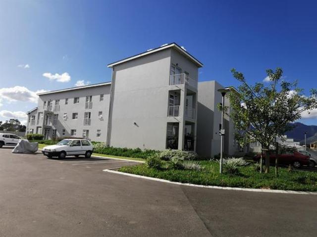 1 Bedroom Apartment in Paarl Central