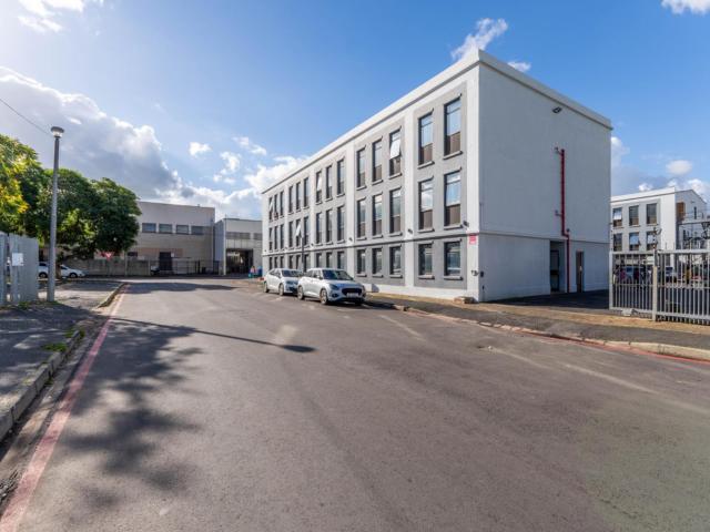 1 Bedroom Apartment in Paarl Central