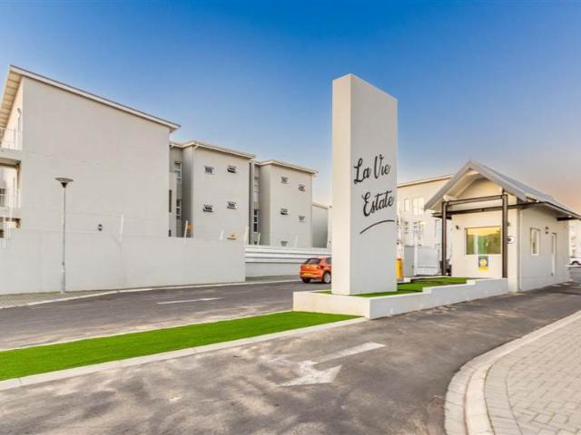 1 Bedroom Apartment in Paarl