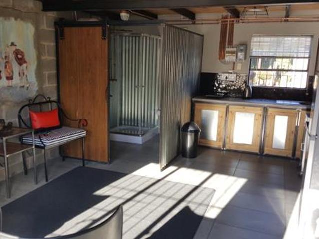 1 Bedroom Apartment in Panorama