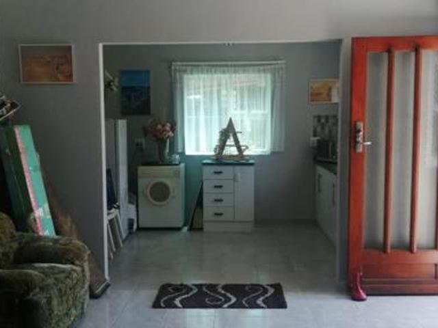 1 Bedroom Apartment in Parow Valley