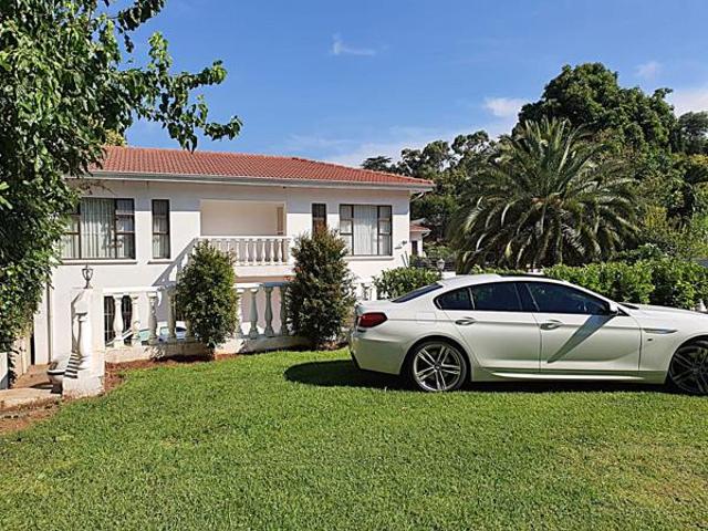 1 Bedroom Apartment in Parktown