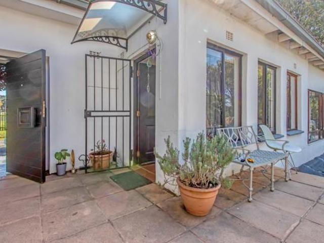 1 Bedroom Apartment in Parkhurst