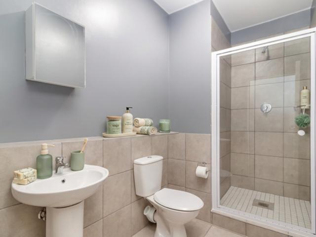 1 Bedroom Apartment in Parklands