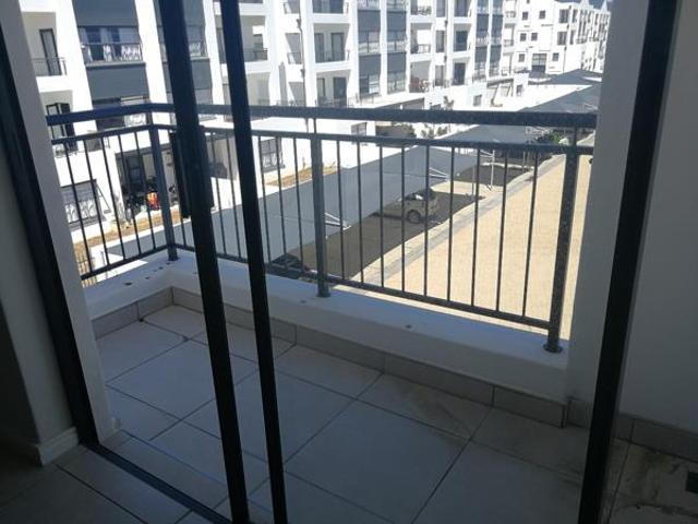 1 Bedroom Apartment in Parklands