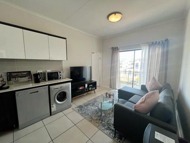 1 Bedroom Apartment in Parklands