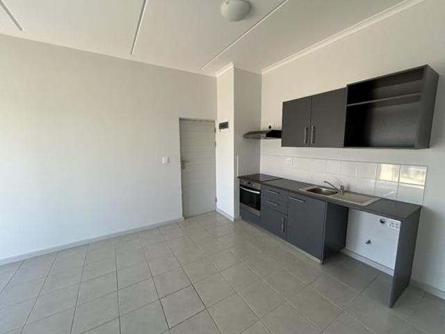1 Bedroom Apartment in Parklands