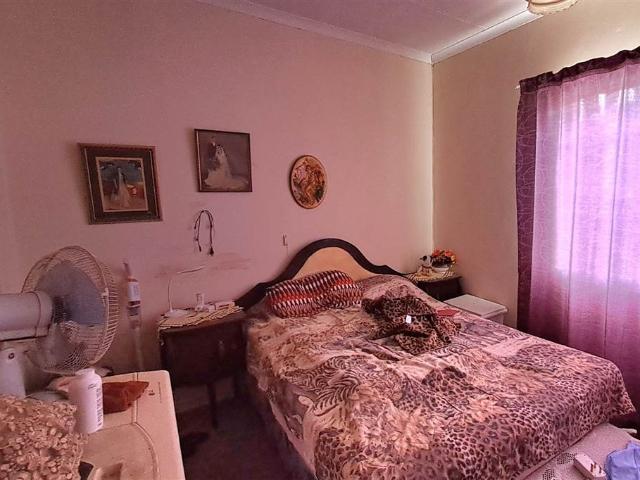 1 Bedroom Apartment in Parys