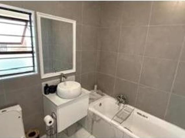 1 Bedroom Apartment in Paulshof