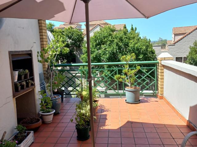 1 Bedroom Apartment in Paulshof