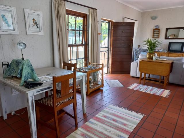 1 Bedroom Apartment in Paulshof