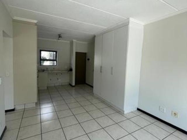 1 Bedroom Apartment in Paulshof