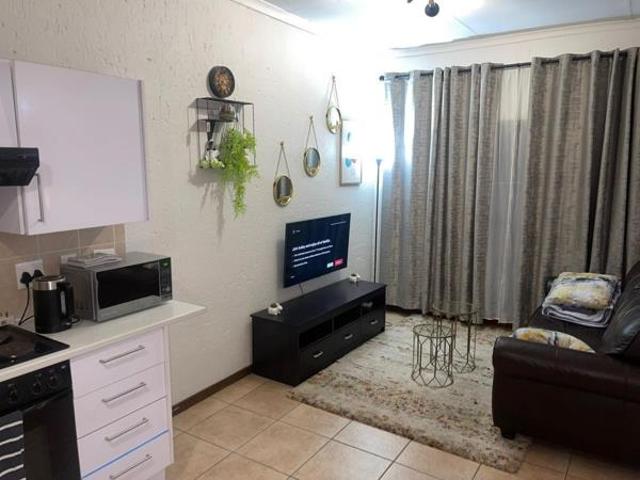 1 Bedroom Apartment in Paulshof
