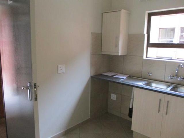 1 Bedroom Apartment in Philip Nel Park