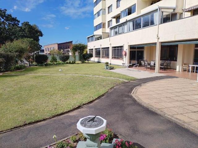 1 Bedroom Apartment in Pinetown Central