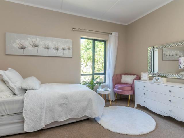 1 Bedroom Apartment in Pinelands