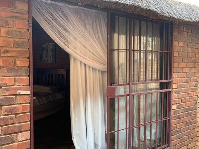 1 Bedroom Apartment in Postmasburg