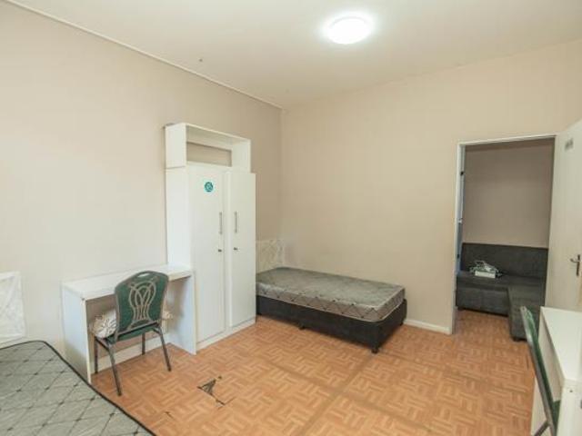 1 Bedroom Apartment in Port Elizabeth Central