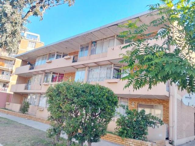 1 Bedroom Apartment in Port Elizabeth Central