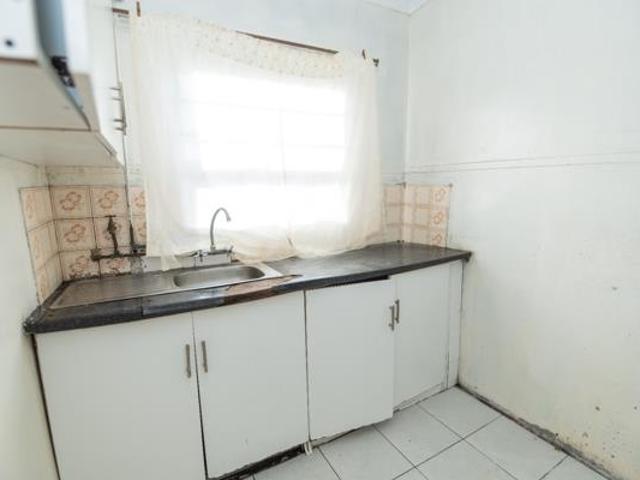 1 Bedroom Apartment in Port Elizabeth Central