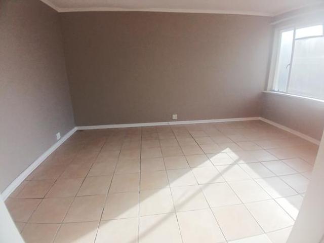1 Bedroom Apartment in Port Elizabeth Central