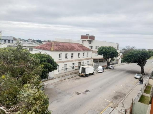 1 Bedroom Apartment in Port Elizabeth Central