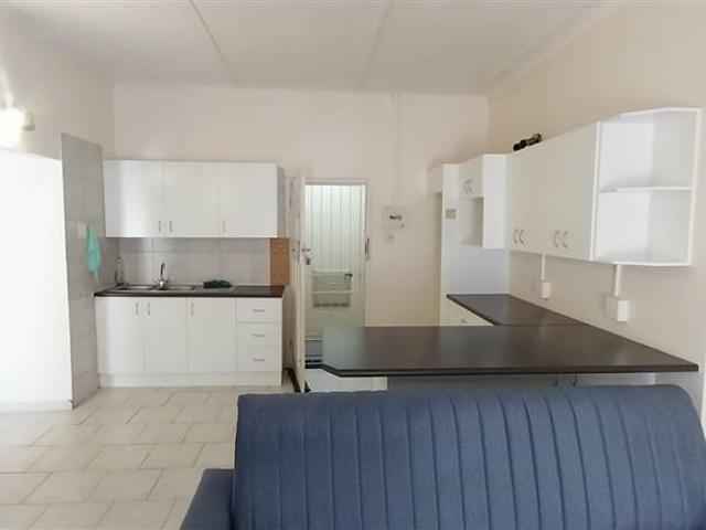1 Bedroom Apartment in Quigney