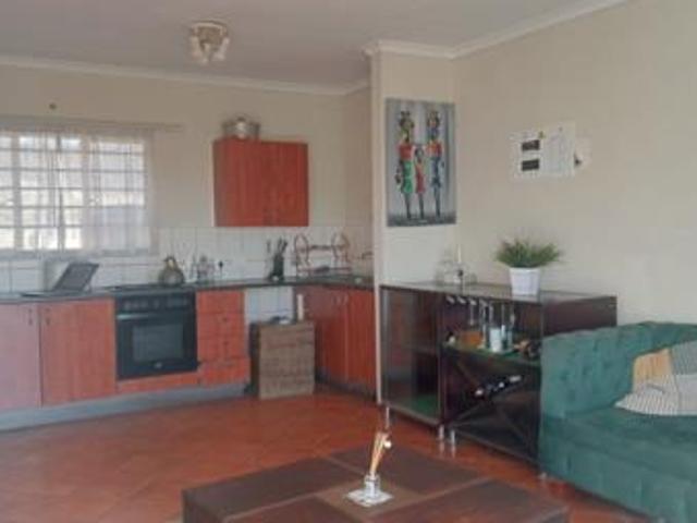 1 Bedroom Apartment in Ruimsig