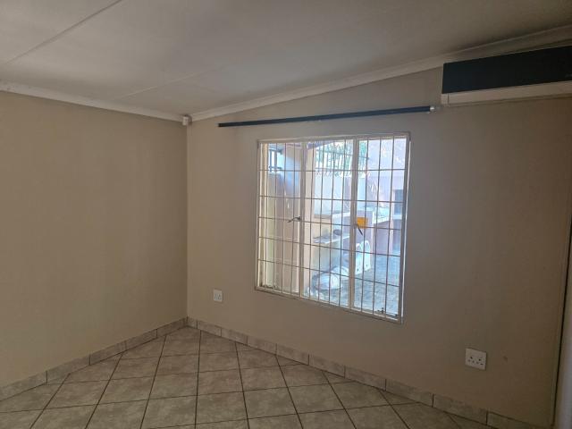 1 Bedroom Apartment in Rustenburg Central