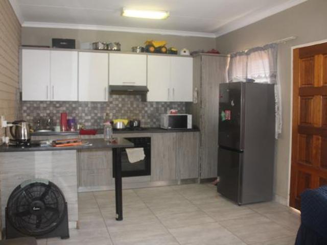 1 Bedroom Apartment in Rustenburg Central