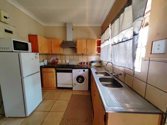 1 Bedroom Apartment in Randburg Central