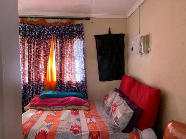 1 Bedroom Apartment in Randfontein Central