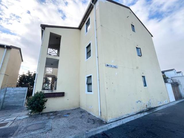 1 Bedroom Apartment in Retreat