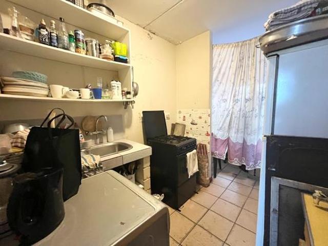 1 Bedroom Apartment in Retreat