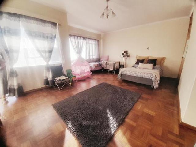 1 Bedroom Apartment in Richmond Hill