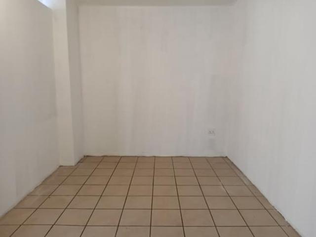 1 Bedroom Apartment in Roodepoort Central