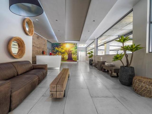 1 Bedroom Apartment in Rondebosch