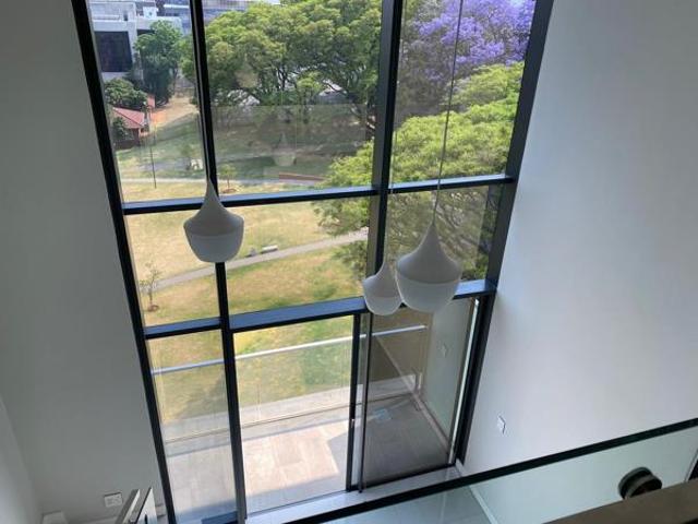 1 Bedroom Apartment in Rosebank