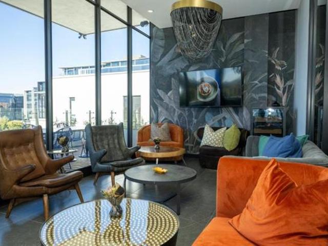 1 Bedroom Apartment in Rosebank