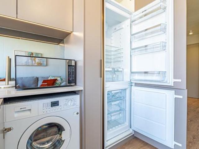 1 Bedroom Apartment in Rosebank