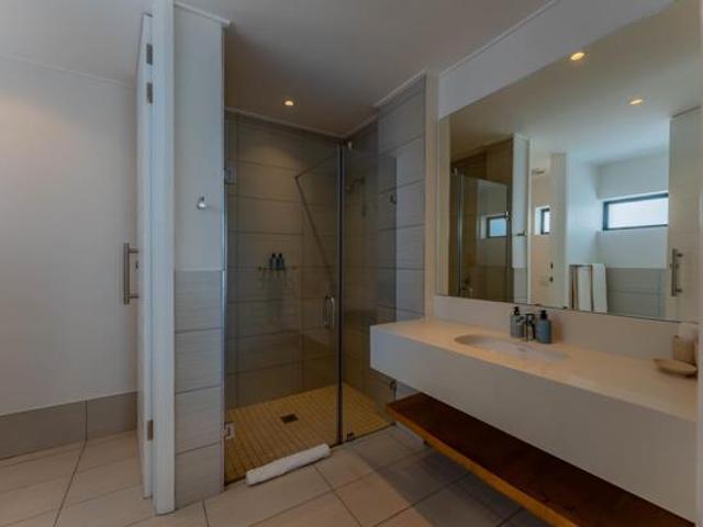 1 Bedroom Apartment in St Francis Links