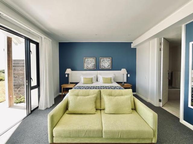 1 Bedroom Apartment in St Francis Links Golf Estate