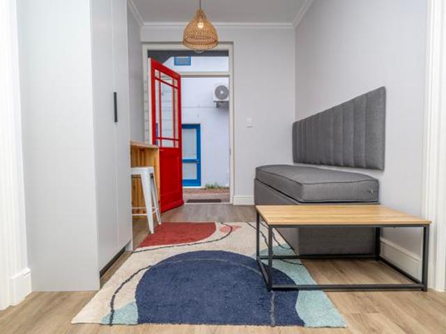 1 Bedroom Apartment in Stellenbosch Central