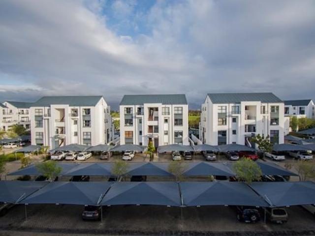 1 Bedroom Apartment in Strand Central