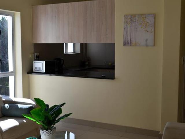 1 Bedroom Apartment in Strand North
